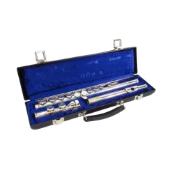 Armstrong Flutes & Piccolos*- 104 USA-made Student Flute with case