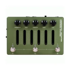 Aggressively Distorting Advanced Machine Bass Effect Pedal>Darkglass New
