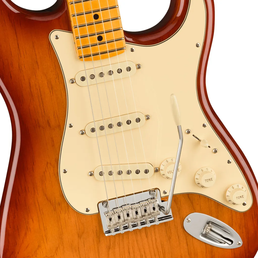 - American Professional II Stratocaster® - Maple Fingerboard - Sienna Sunburst>Fender Hot