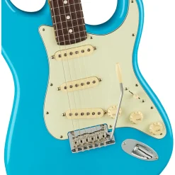 - American Professional II Stratocaster® - Rosewood Fingerboard - Miami Blue><noscript><img width=