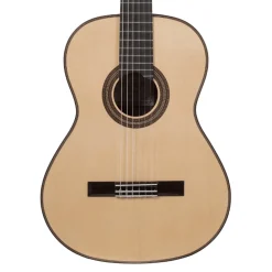 Katoh Classical Guitars*MCG150S Classical Guitar & Case