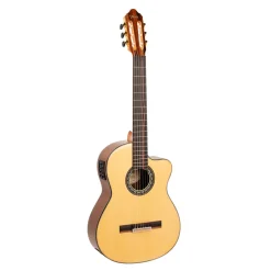 560 Series Classical Guitar with Cutaway>Valencia Clearance